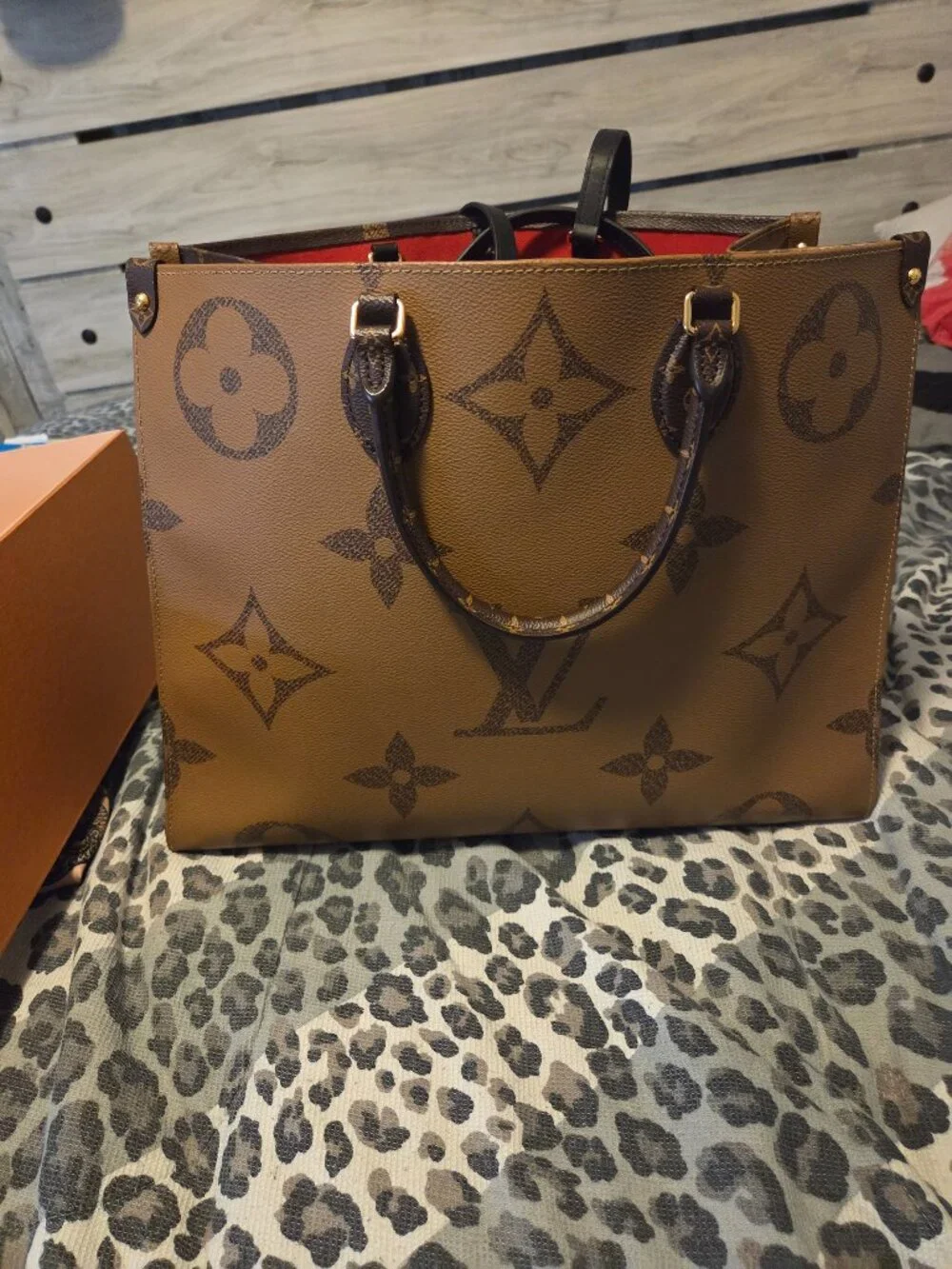 Louis Vuitton On The Go GM